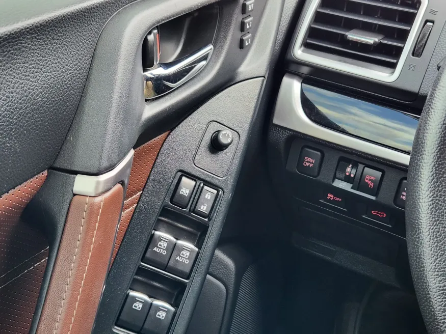 2018 Subaru Forester Touring | Photo 14 of 22