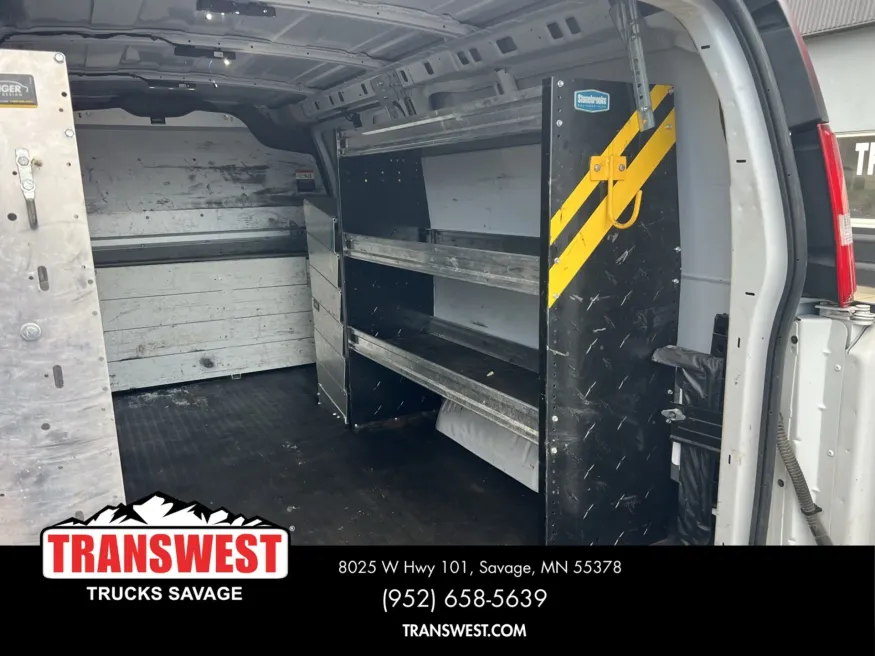 2020 Chevrolet Express 3500 | Photo 7 of 13