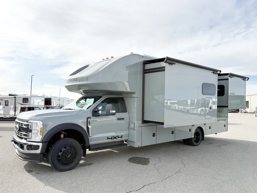 2026 Renegade Veracruz 32VDS | Photo 19 of 24