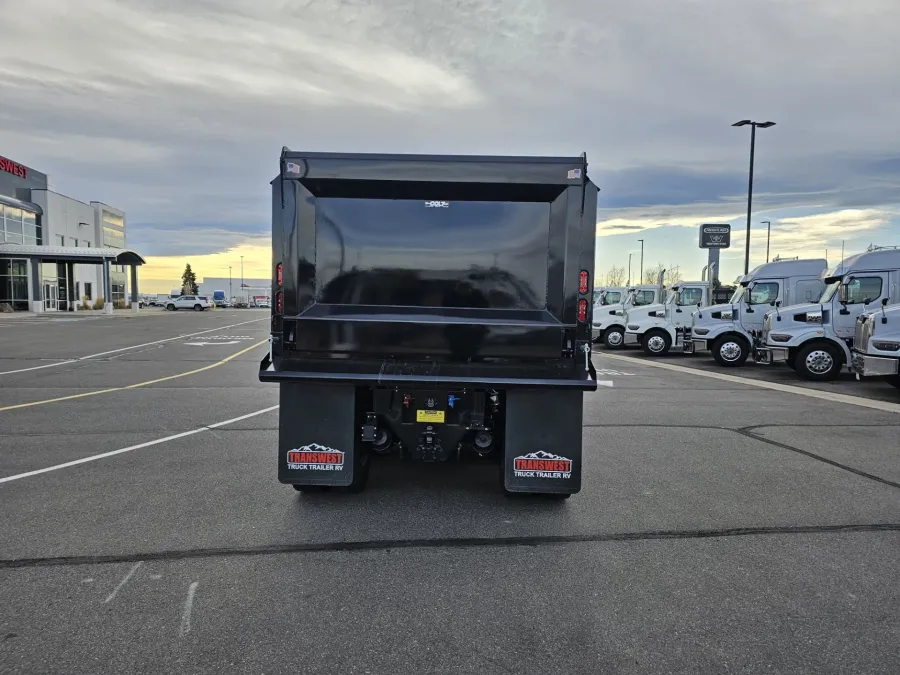 2026 Western Star 49X | Photo 7 of 24