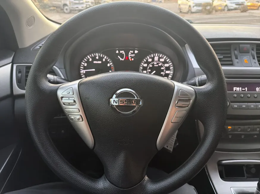 2014 Nissan Sentra FE+ SV | Photo 16 of 18