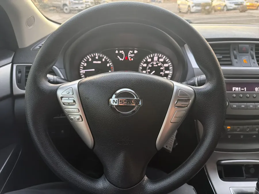 2014 Nissan Sentra FE+ SV | Photo 16 of 18