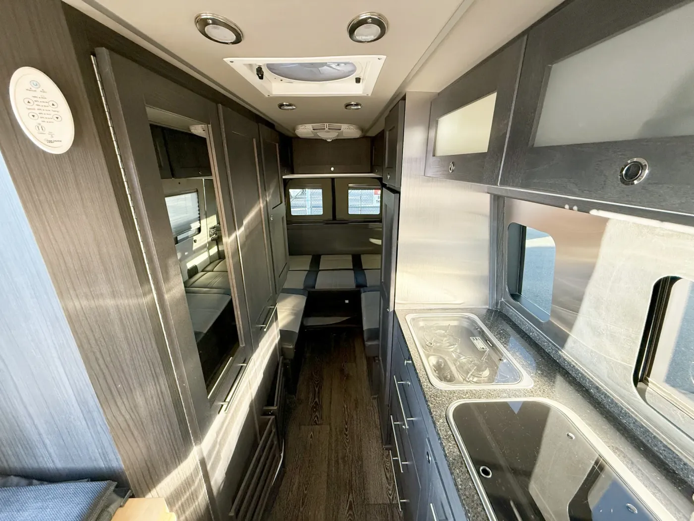 2018 Roadtrek CS E-Trek | Photo 5 of 13