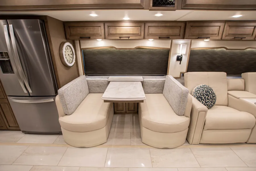 2026 Newmar London Aire 4551 | Photo 20 of 40