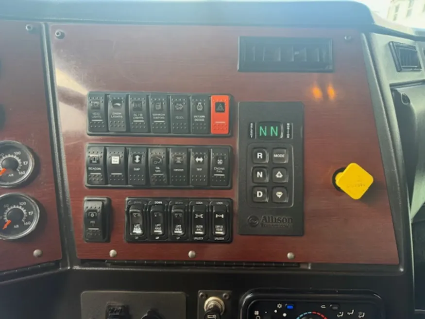 2021 Western Star 4700 | Photo 11 of 12
