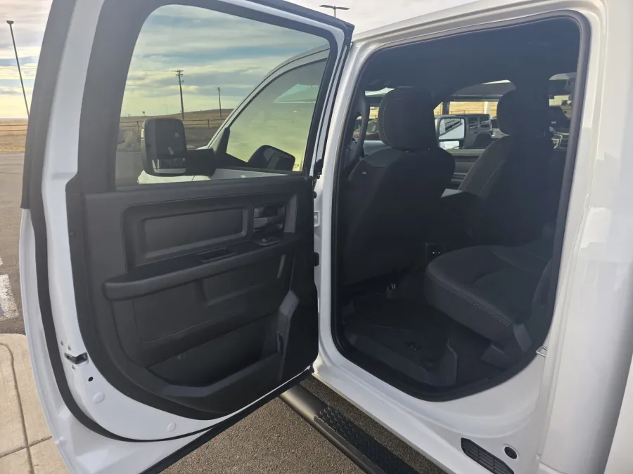 2026 RAM 2500 Tradesman | Photo 10 of 20