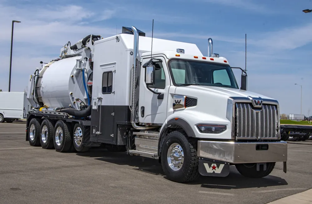 2027 Foremost 1600HD