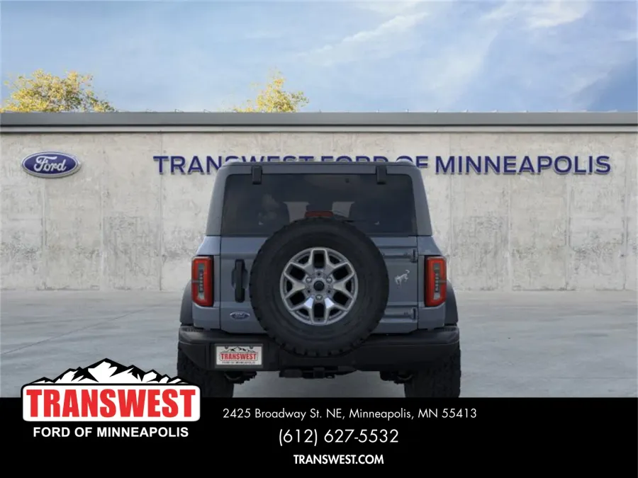 2025 Ford Bronco | Photo 5 of 25