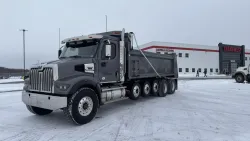 2023 Western Star 47X | Thumbnail Photo 2 of 22
