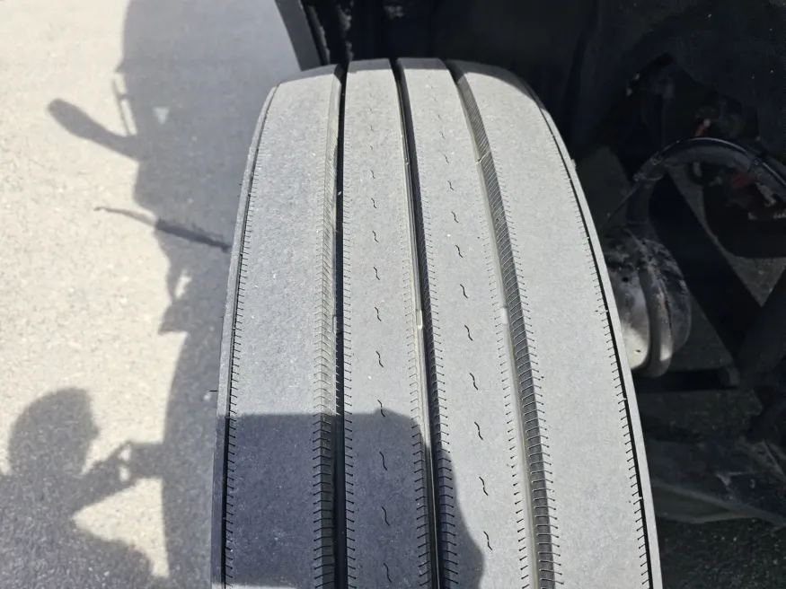 2024 Freightliner Cascadia 126 | Photo 21 of 23