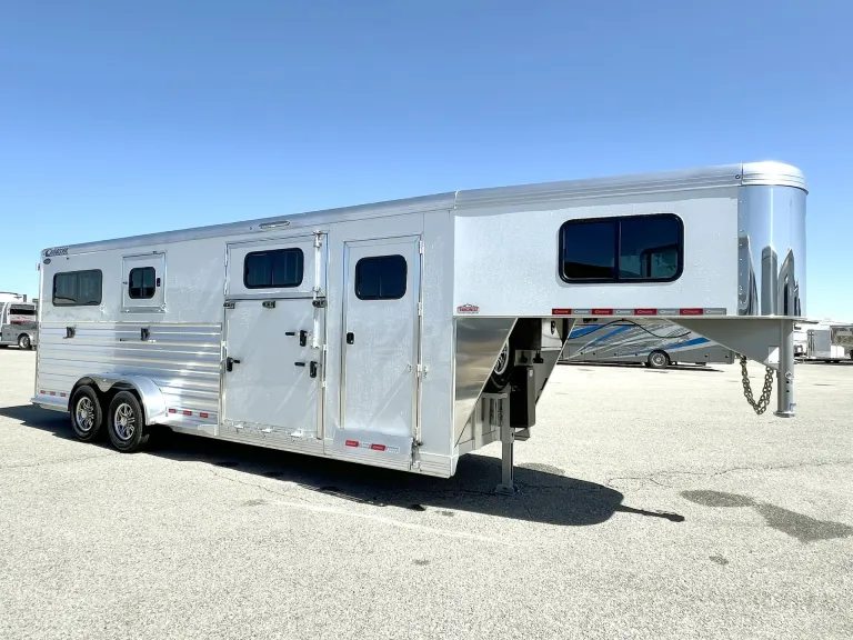 2024 Cimarron Norstar Warmblood 2 + 1