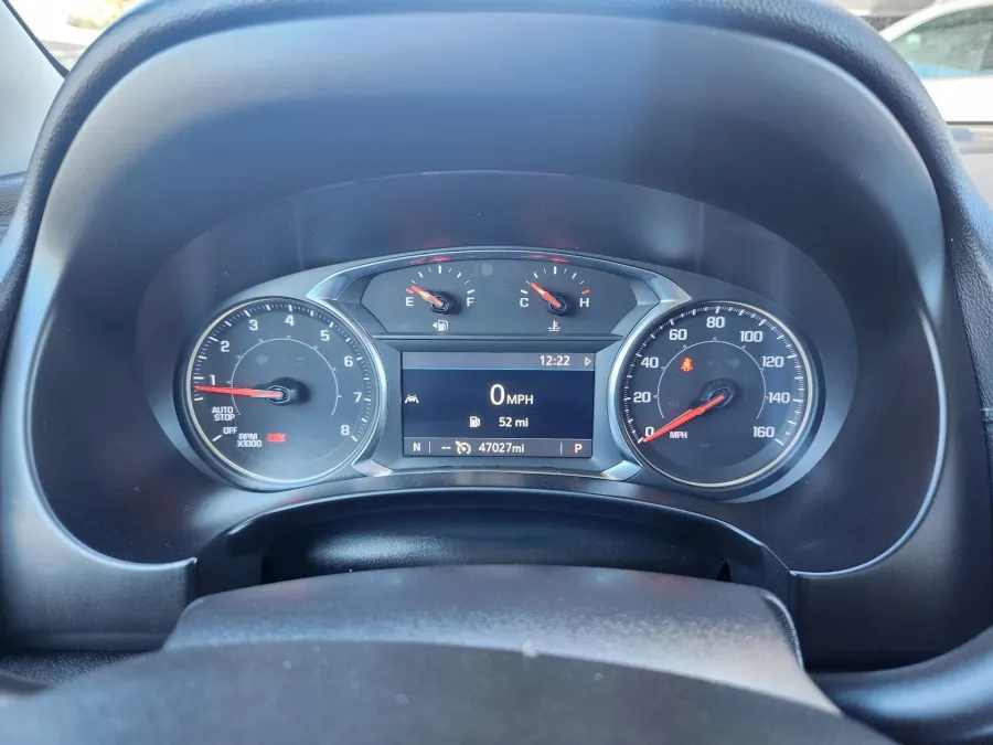 2024 GMC Terrain SLT | Photo 21 of 28