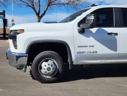 2022 Chevrolet Silverado 3500HD CC Work Truck | Thumbnail Photo 4 of 27