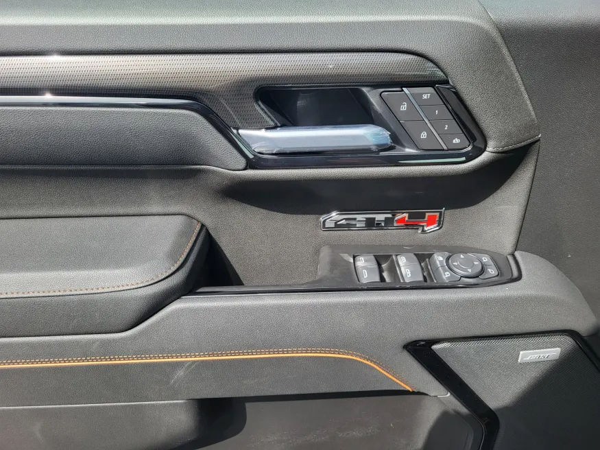 2026 GMC Sierra 1500 AT4 | Photo 19 of 26