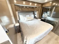 2026 Newmar Super Star 4140 | Thumbnail Photo 16 of 30