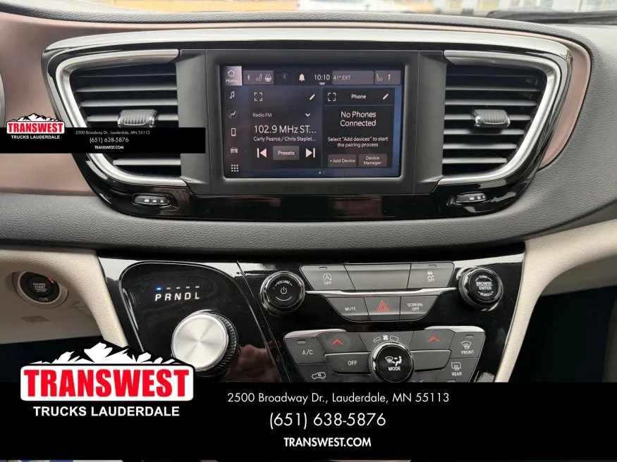 2024 Chrysler Voyager LX | Photo 12 of 23