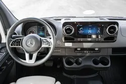 2026 Tiffin Wayfarer 25XLW | Thumbnail Photo 8 of 20