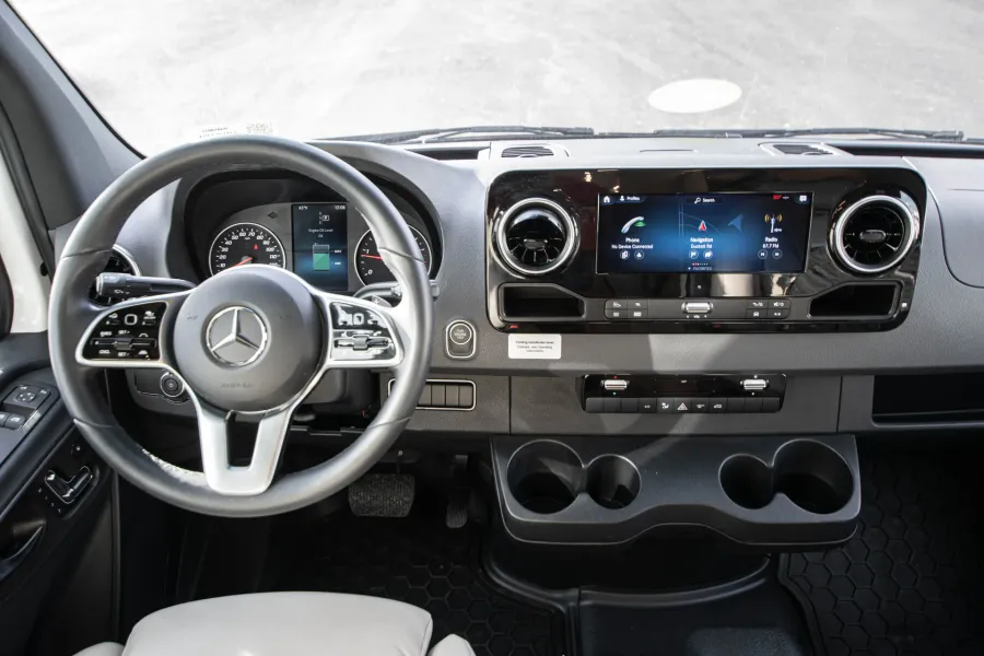 2026 Tiffin Wayfarer 25XLW | Photo 8 of 20