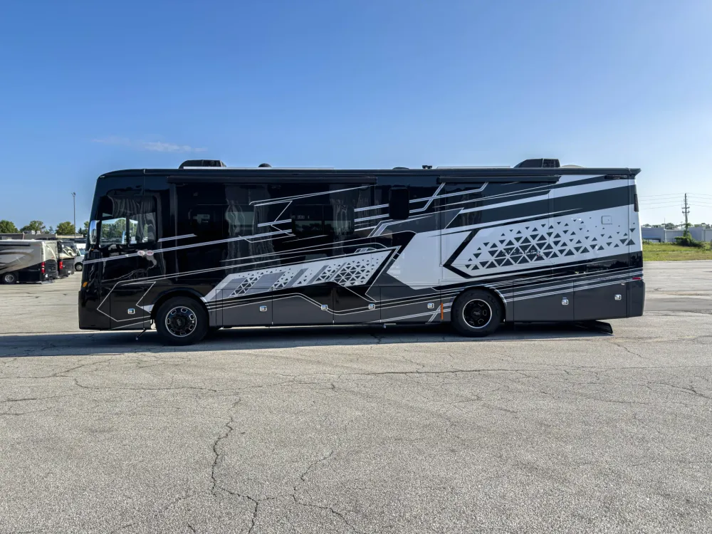 2026 Tiffin Motorhomes Allegro Red 37 Ba