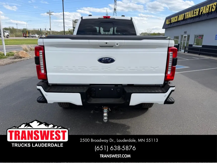 2023 Ford F-350 | Photo 3 of 23
