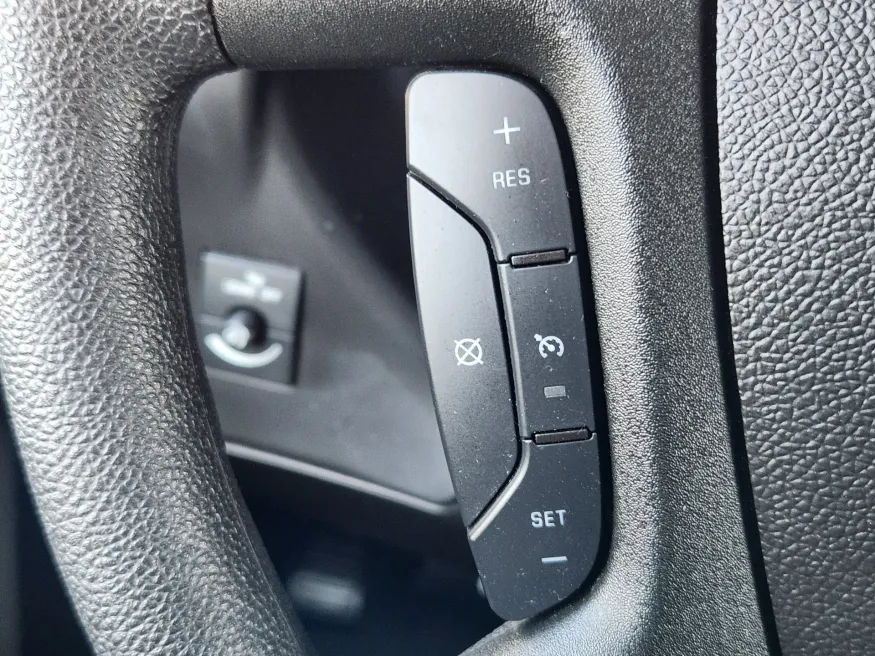 2024 Chevrolet Express Cargo Van CARGO | Photo 12 of 20