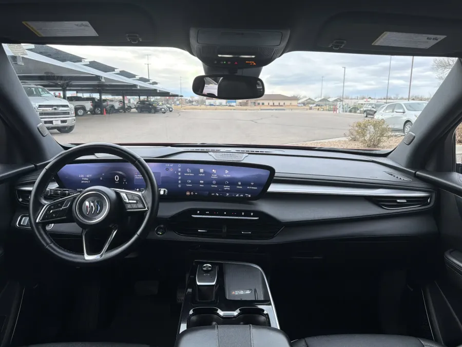 2025 Buick Enclave Preferred | Photo 13 of 24