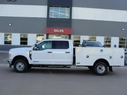 2026 Ford Super Duty F-350 XLT | Thumbnail Photo 1 of 23