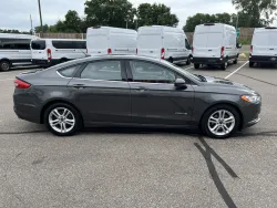 2018 Ford Fusion | Thumbnail Photo 14 of 19