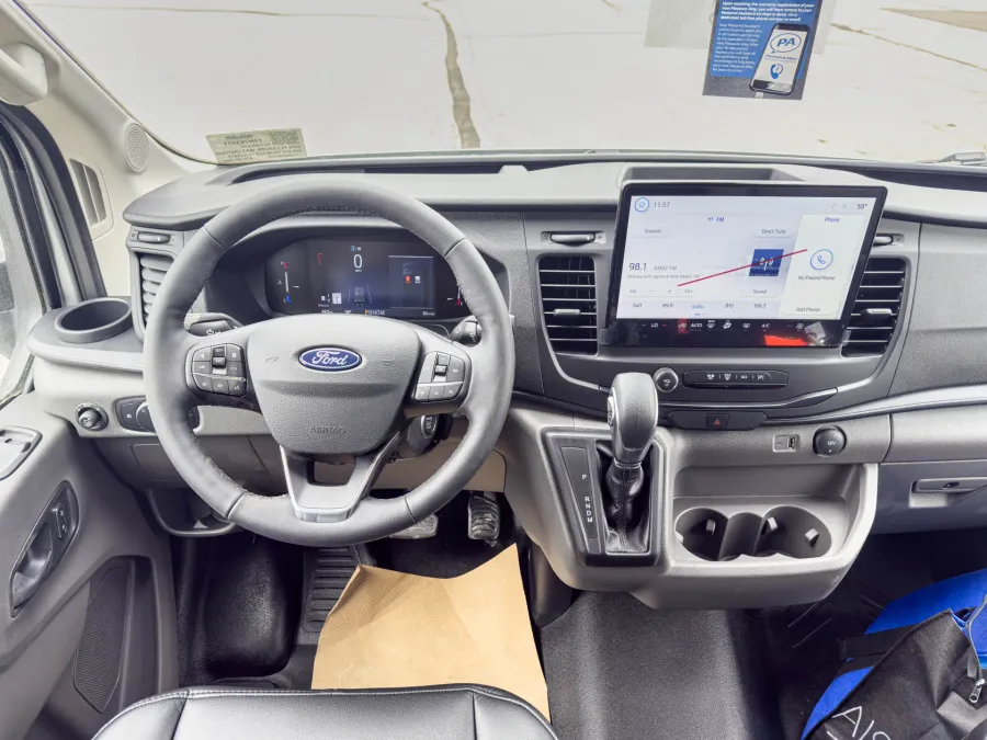 2026 Pleasure-way Ontour 2.2 AWD | Photo 9 of 21