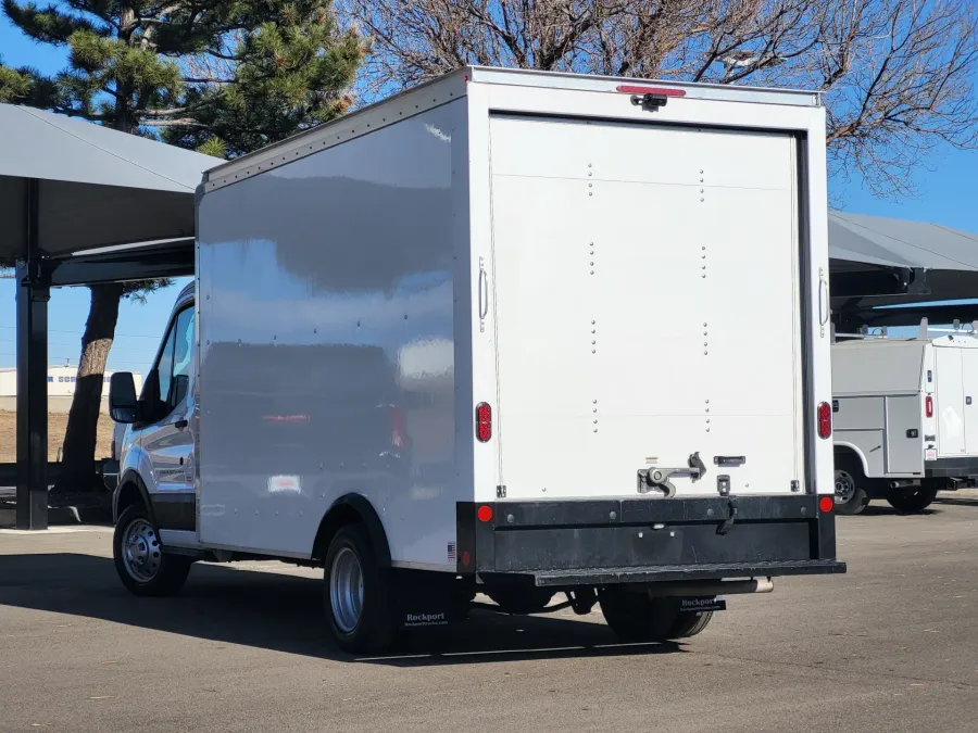 2023 Ford Transit Cutaway T350HD | Photo 4 of 25