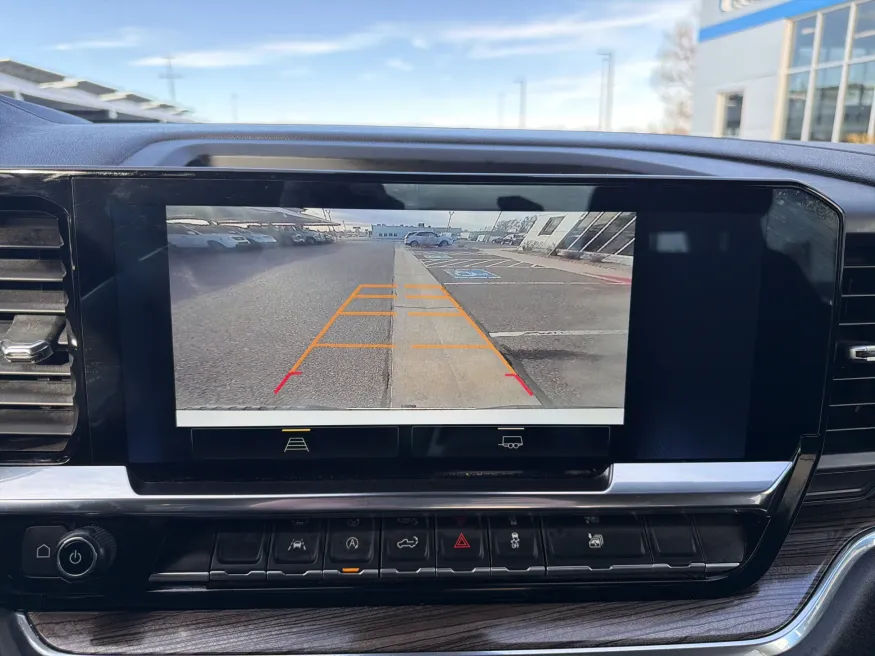 2025 Chevrolet Silverado 1500 LT | Photo 14 of 19