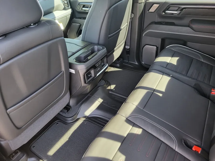 2026 GMC Sierra 2500HD AT4X | Photo 22 of 25