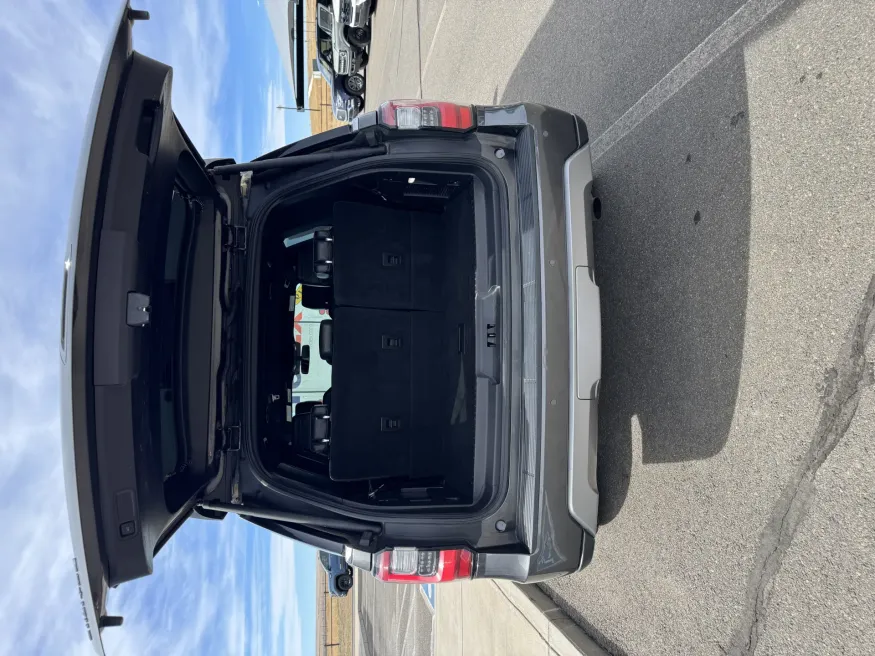 2019 Ford Expedition Limited | Photo 19 of 24