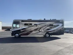 2023 Newmar Bay Star 3408 | Thumbnail Photo 3 of 38