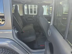 2021 Jeep Wrangler Unlimited Sahara | Thumbnail Photo 14 of 21