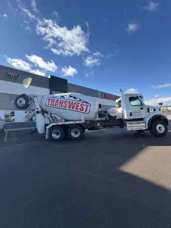 2025 Western Star 47X