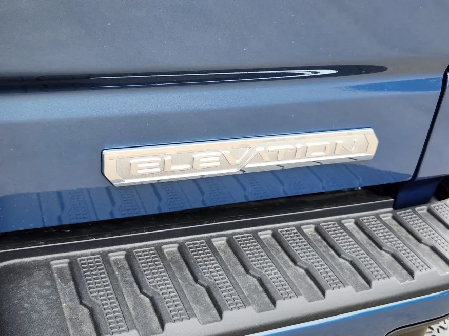 2026 GMC Sierra 1500 Elevation | Photo 15 of 30