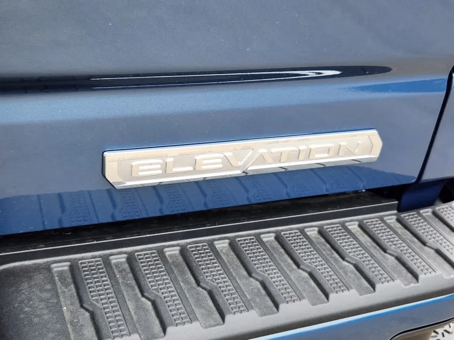 2026 GMC Sierra 1500 Elevation | Photo 15 of 30