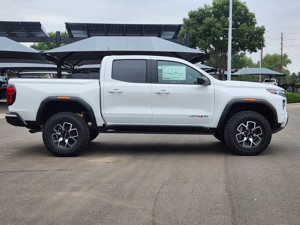 2026 GMC Canyon 4WD AT4X 
