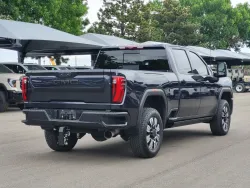 2024 GMC Sierra 2500HD Denali | Thumbnail Photo 6 of 25