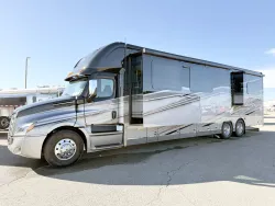 2026 Renegade XL 45 DBM | Thumbnail Photo 22 of 31