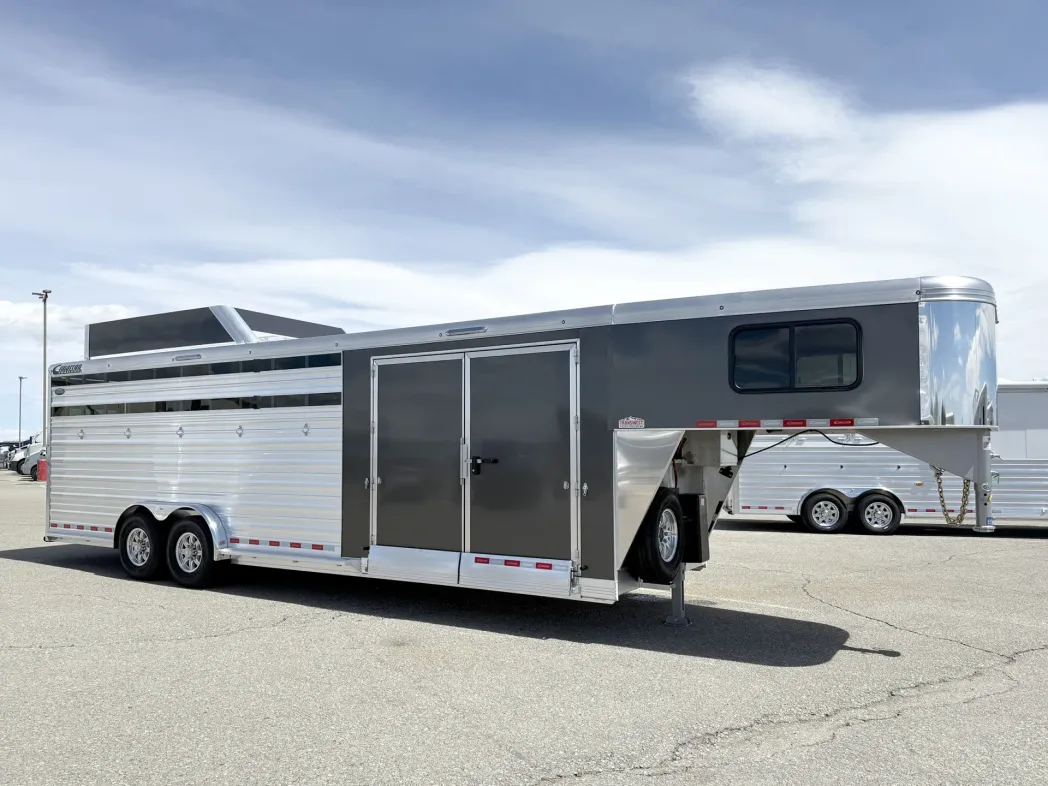 2027 Cimarron Winstar 5HGN 