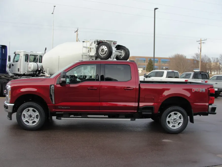 2026 Ford F-250 | Photo 2 of 13