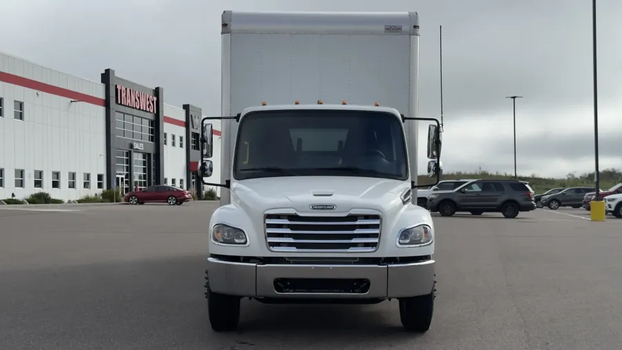 2026 Freightliner M2 106 | Photo 8 of 19