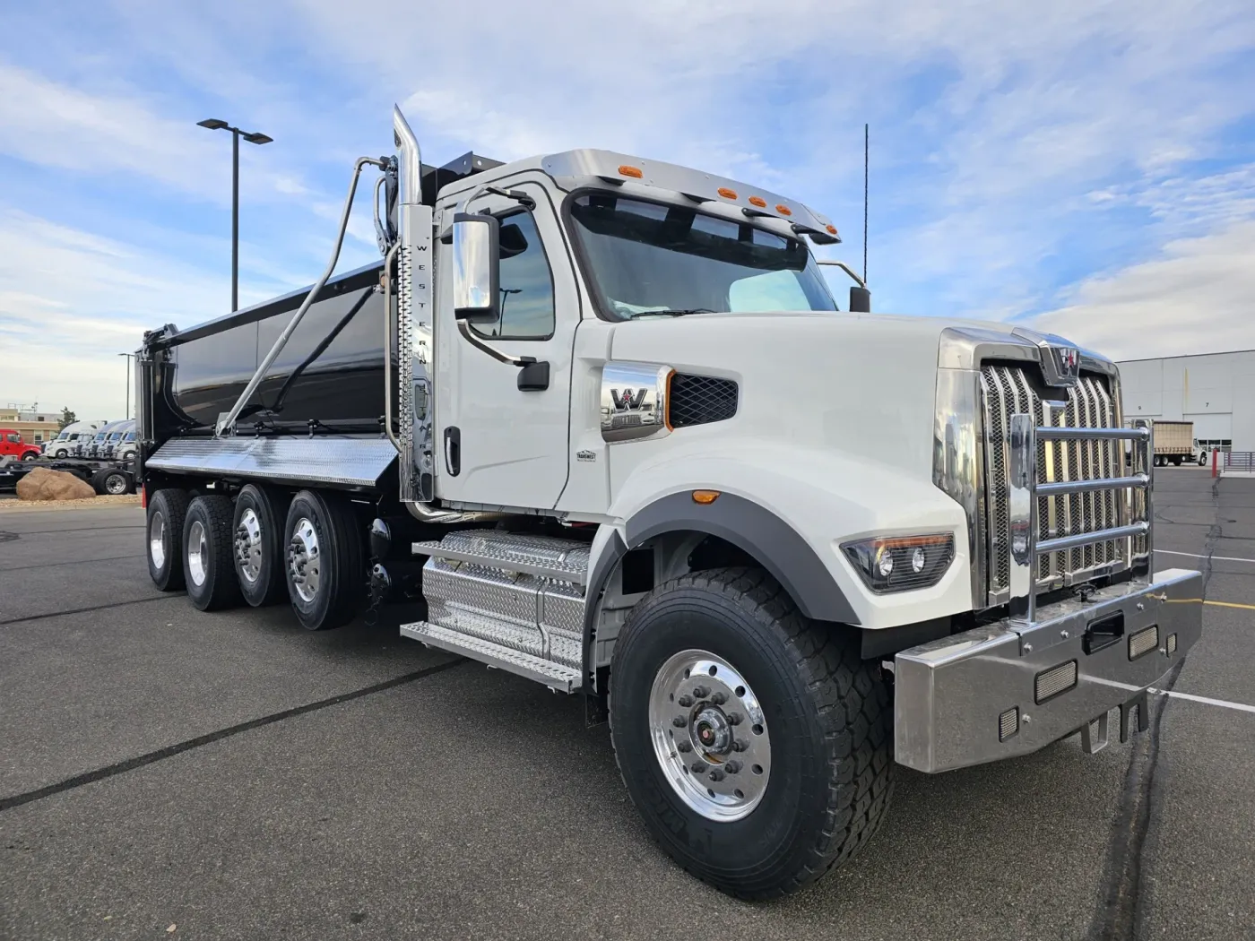 2026 Western Star 49X | Photo 3 of 23