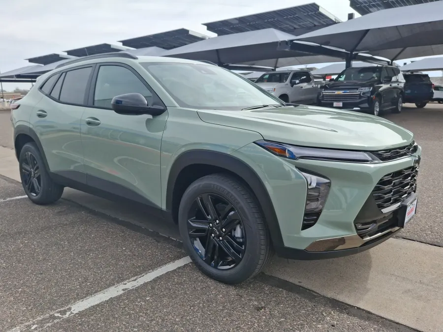 2026 Chevrolet Trax ACTIV | Photo 6 of 21