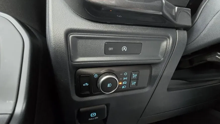 2025 Ford F-150 | Photo 12 of 30