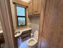 2019 DRV Mobile Suites 44 Nashville | Thumbnail Photo 19 of 26