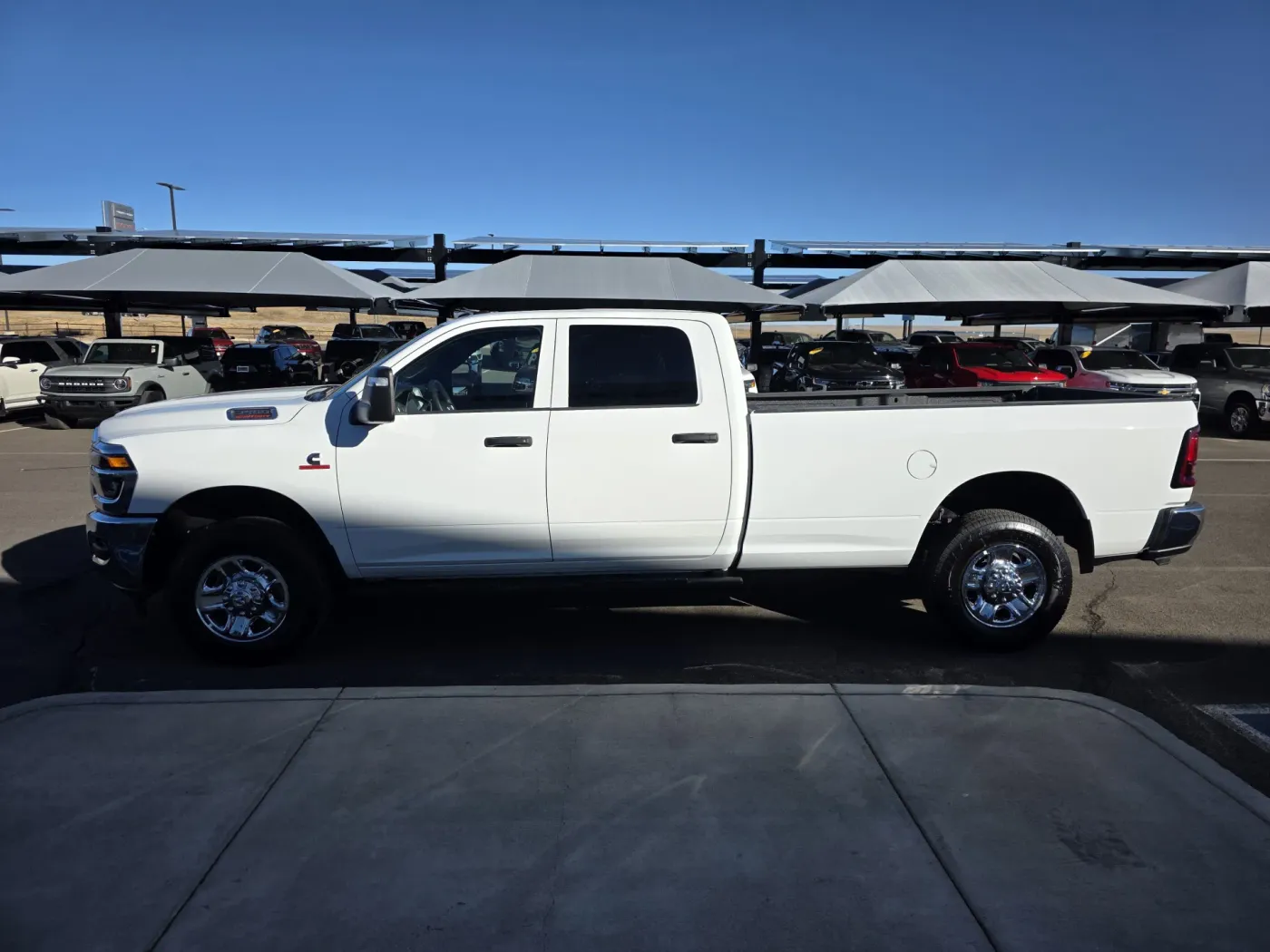 2026 RAM 3500 Tradesman | Photo 4 of 25