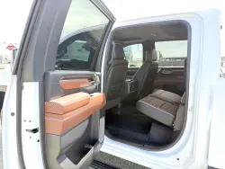 2026 GMC 2500 Denali Ultimate | Thumbnail Photo 8 of 23